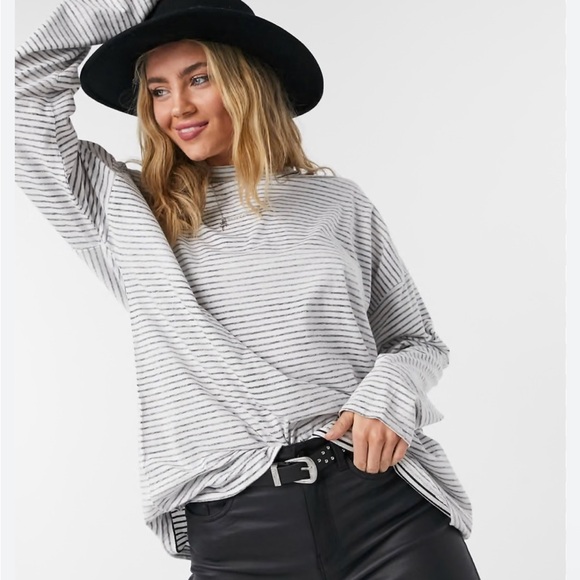 NWT Free People Black White Striped Women’s Oversized Long Sleeve Top | Small - Picture 1 of 10
